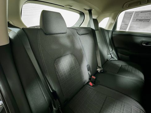 Certified 2025 Honda HR-V LX image 25