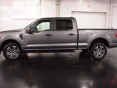 Used 2022 Ford F150 XL w/ STX Appearance Package AWD/4WD image 4