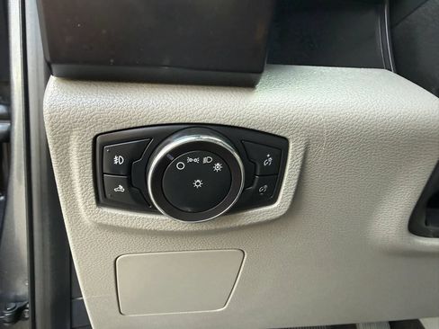 Used 2017 Ford F150 XL w/ Equipment Group 101A Mid RWD image 28