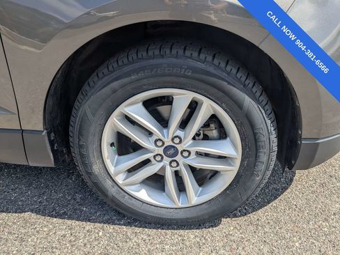 Used 2017 Ford Edge SEL w/ Cargo Accessory Package FWD image 11