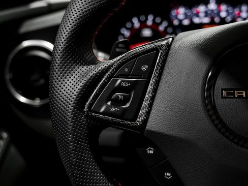 Used 2020 Chevrolet Camaro ZL1 image 12