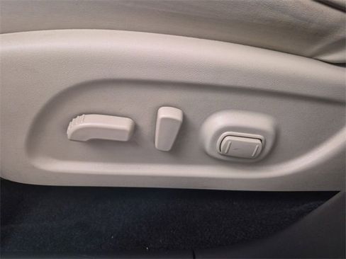 Used 2019 INFINITI QX60 Luxe w/ Essential Package image 14