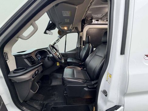 Used 2020 Ford Transit 250 Medium Roof RWD image 23