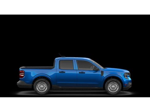 New 2026 Ford Maverick XL image 29