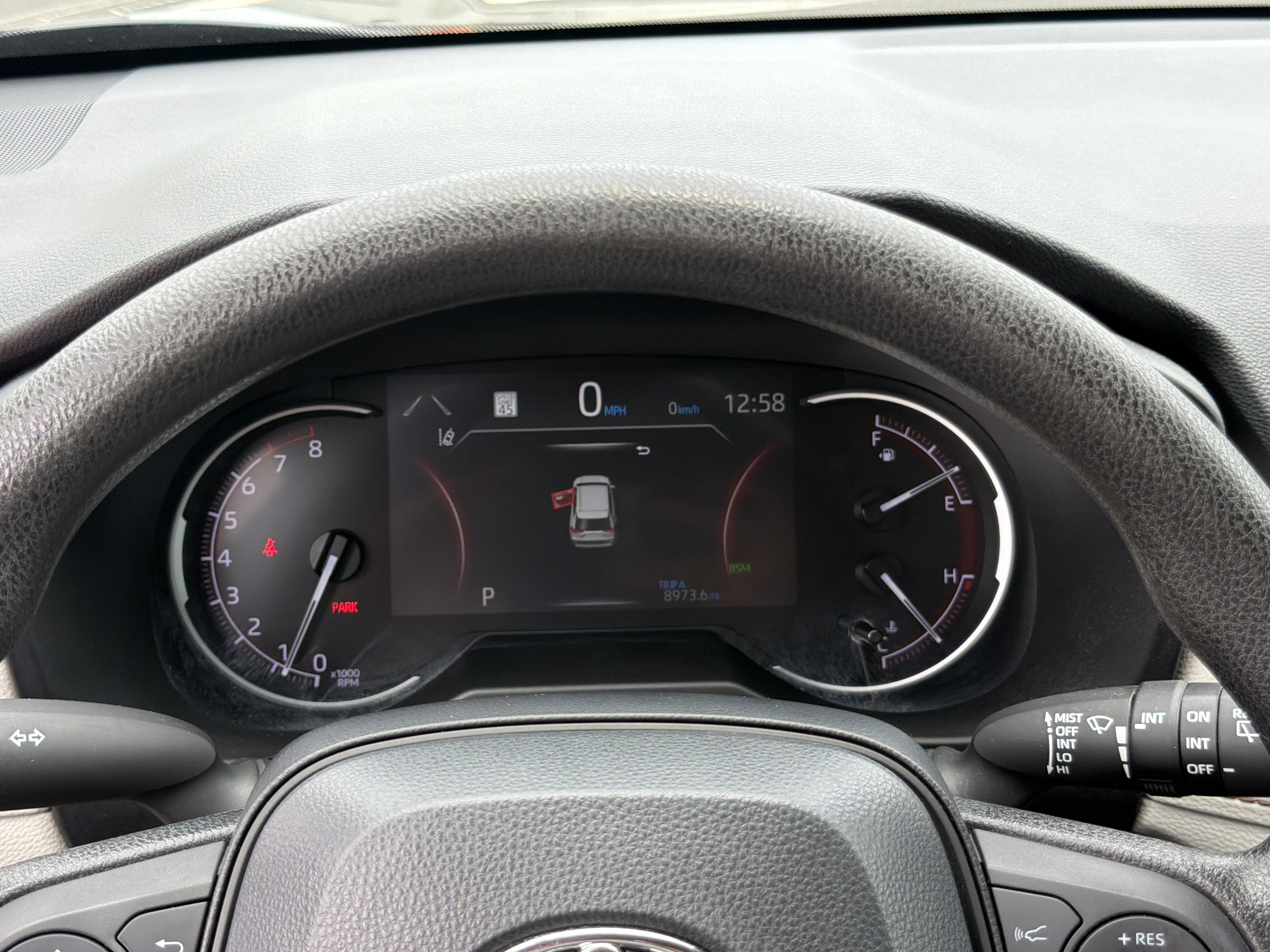 Used 2024 Toyota RAV4 XLE w/ Convenience Package FWD image 27