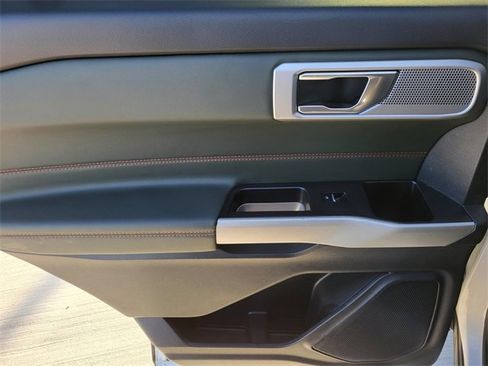 Used 2022 Ford Explorer Timberline w/ Timberline Technology Package image 12
