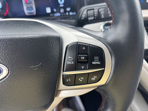 Used 2025 Ford Explorer Active w/ Active Comfort Package AWD/4WD image 21