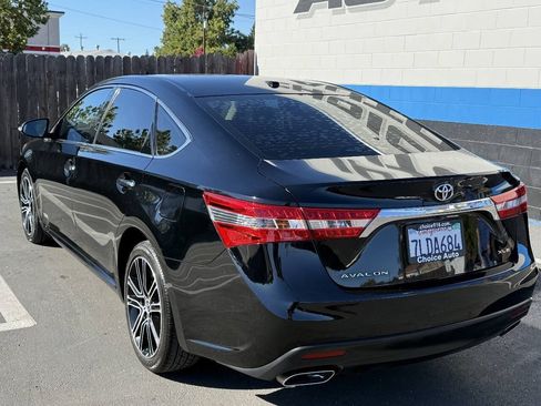 Used 2015 Toyota Avalon XLE Touring Sport Edition FWD image 4