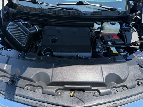 Used 2022 Chevrolet Traverse LS AWD/4WD image 20