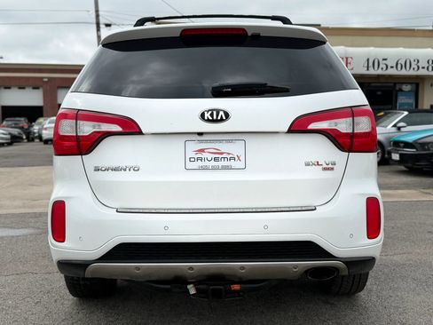 Used 2014 Kia Sorento SX w/ 3rd Row Package AWD/4WD image 5