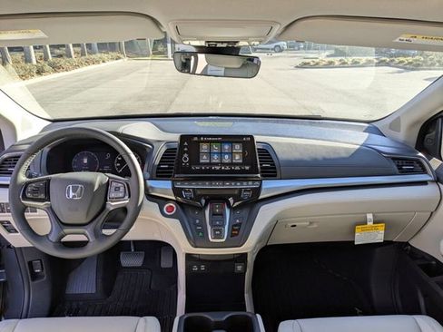 New 2026 Honda Odyssey EX-L image 11