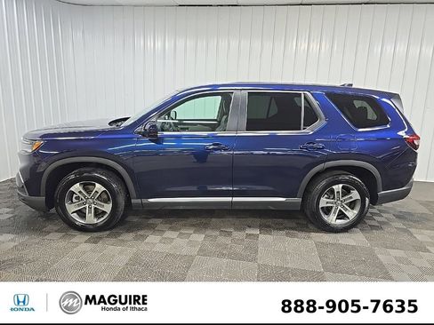 Used 2025 Honda Pilot EX-L image 5