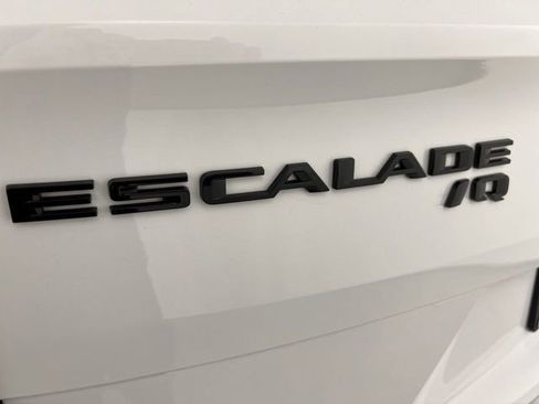 Used 2025 Cadillac Escalade IQ Sport 2 w/ LPO, ONYX Package AWD/4WD image 32