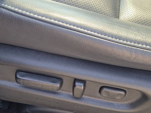 Used 2024 Honda Passport EX-L image 25