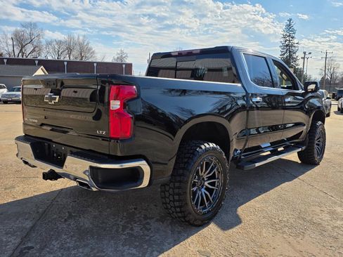 Used 2022 Chevrolet Silverado 1500 LTZ w/ LTZ Premium Package image 23
