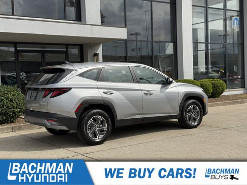 New 2026 Hyundai Tucson Blue SE AWD/4WD image 4