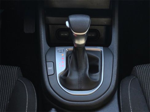 Used 2020 Kia Forte LXS image 12