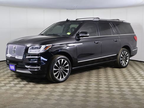 Used 2021 Lincoln Navigator L Reserve w/ Luxury Package AWD/4WD image 13