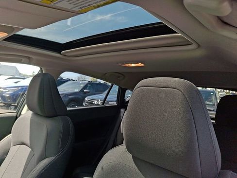 Certified 2025 Subaru Crosstrek 2.0i Premium image 14