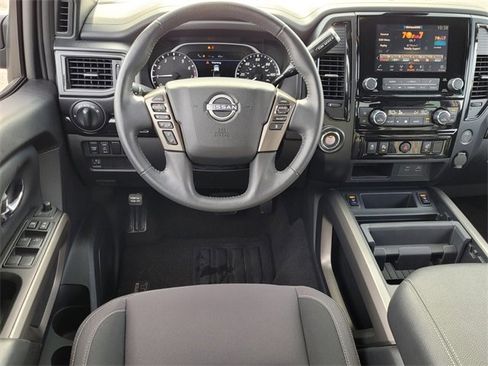 Used 2024 Nissan Titan SV w/ SV Bronze Edition Package image 10