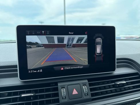 Used 2018 Audi SQ5 Prestige w/ Prestige Package image 31