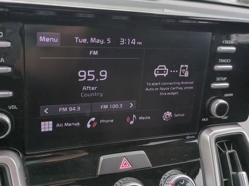 Used 2023 Kia Sorento LX FWD image 18