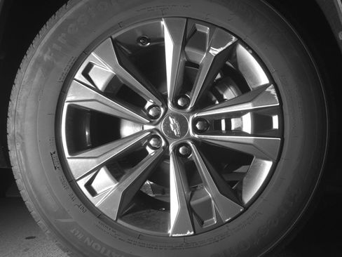 Used 2025 Chevrolet Equinox LT FWD image 13