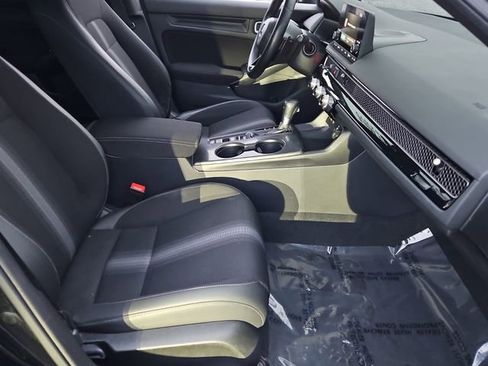 Used 2023 Honda Civic Sport image 17