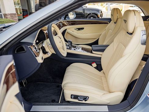 Used 2025 Bentley Continental GT Speed AWD/4WD image 2