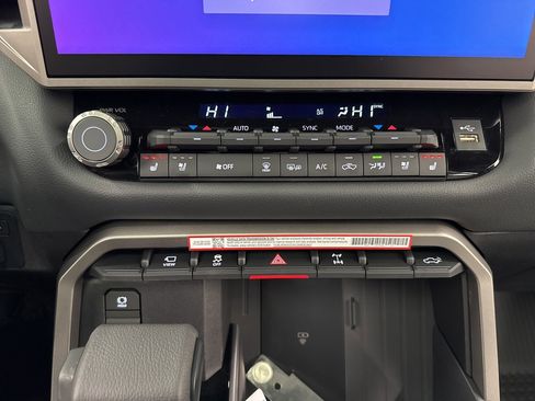 New 2026 Toyota Tundra Limited image 30