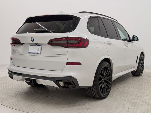 Certified 2023 BMW X5 sDrive40i w/ Executive Package image 9