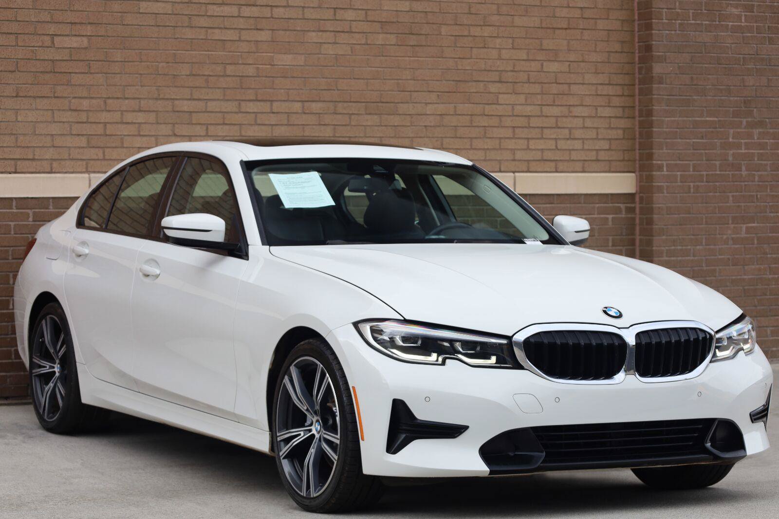 Used 2019 BMW 330i Sedan RWD image 7
