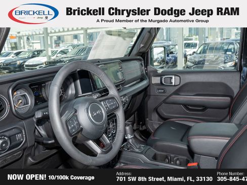 Used 2025 Jeep Wrangler Unlimited Rubicon image 14