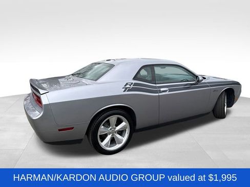 Used 2014 Dodge Challenger R/T image 7