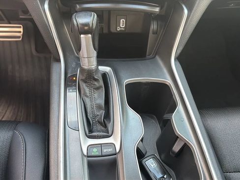 Used 2020 Honda Accord Sport image 17