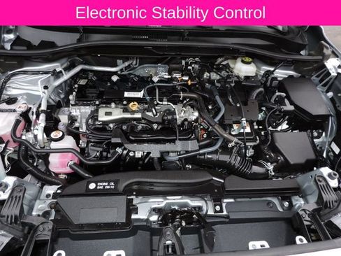 Used 2024 Toyota Corolla Cross SE image 23