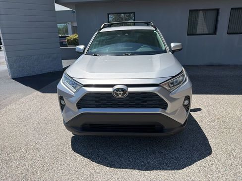 Used 2021 Toyota RAV4 XLE image 4