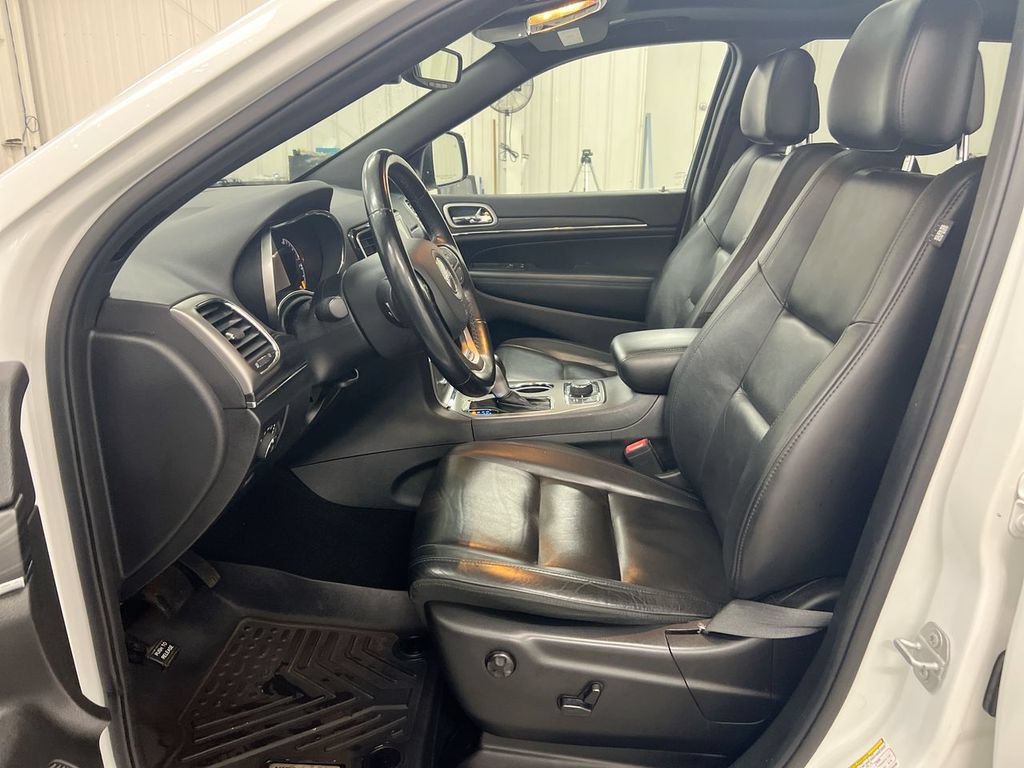 Used 2019 Jeep Grand Cherokee Limited AWD/4WD image 21