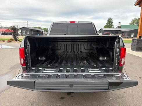 Used 2018 Ford F150 Platinum w/ Equipment Group 701A Luxury AWD/4WD image 17
