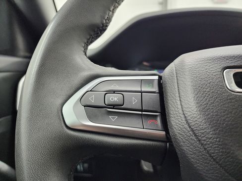 Used 2024 Jeep Compass Latitude image 14