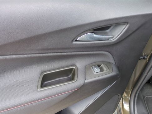 Used 2024 Chevrolet Equinox RS w/ RS Leather Package image 23