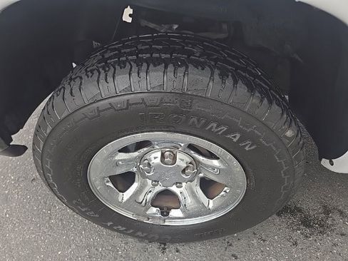 Used 2002 Dodge Ram 1500 Truck SLT image 11