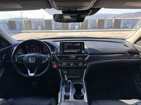 Used 2018 Honda Accord EX-L image 11