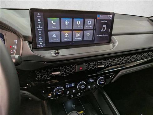 Used 2025 Honda Accord Sport image 19