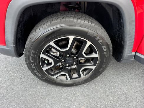 Used 2020 Jeep Compass Trailhawk w/ Safety & Security Group image 26