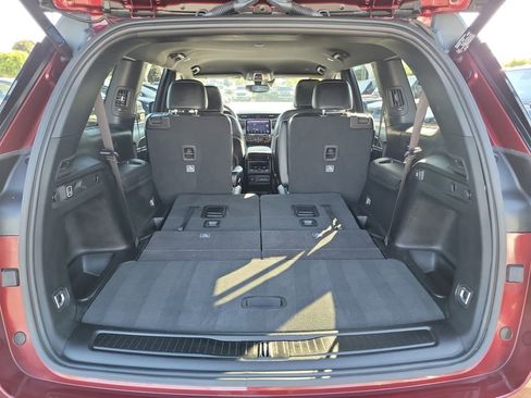 Certified 2024 Jeep Grand Cherokee L Limited w/ Black Appearance Package image 20