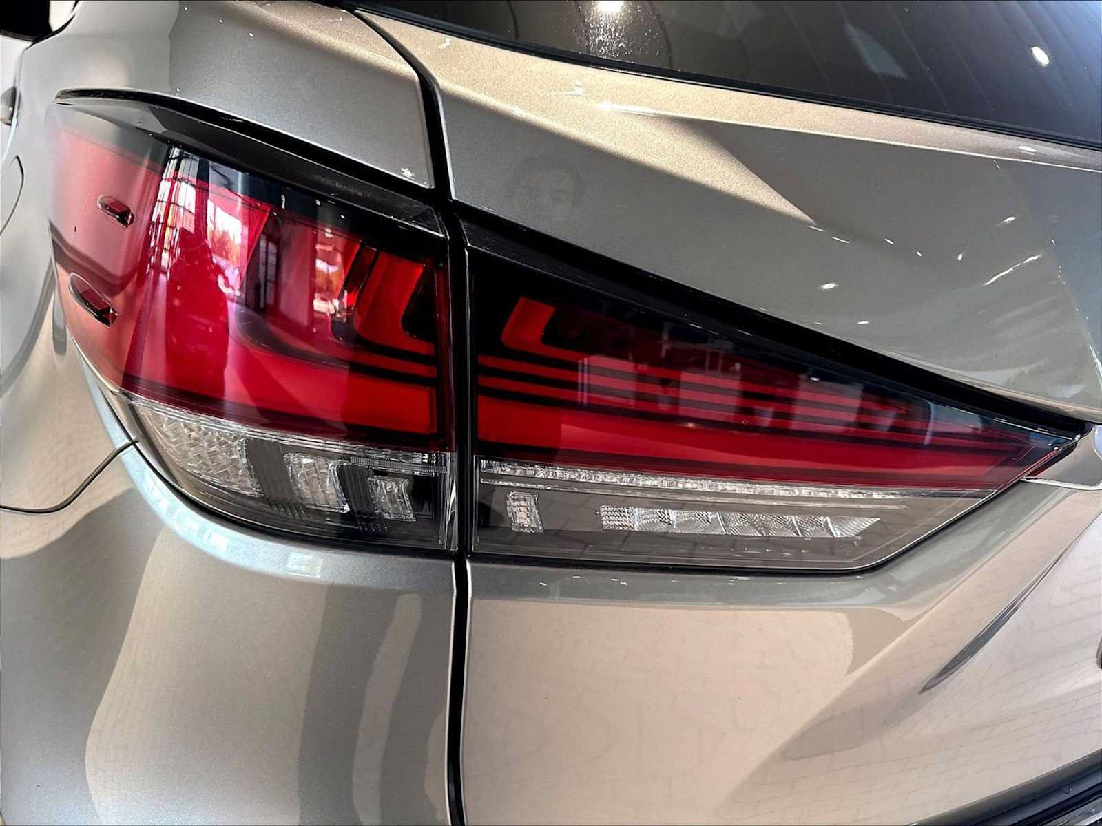 Used 2021 Lexus RX 350 AWD w/ Luxury Package image 35