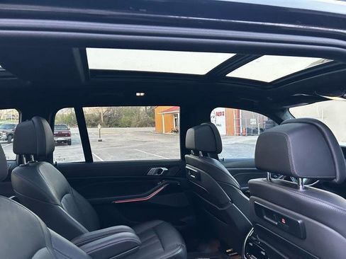Used 2019 BMW X7 xDrive50i w/ M Sport Package image 14