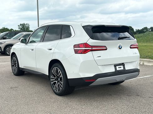 New 2026 BMW X3 xDrive30 w/ Premium Package image 6