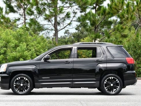Used 2017 GMC Terrain SLT w/ Open Road Package image 27
